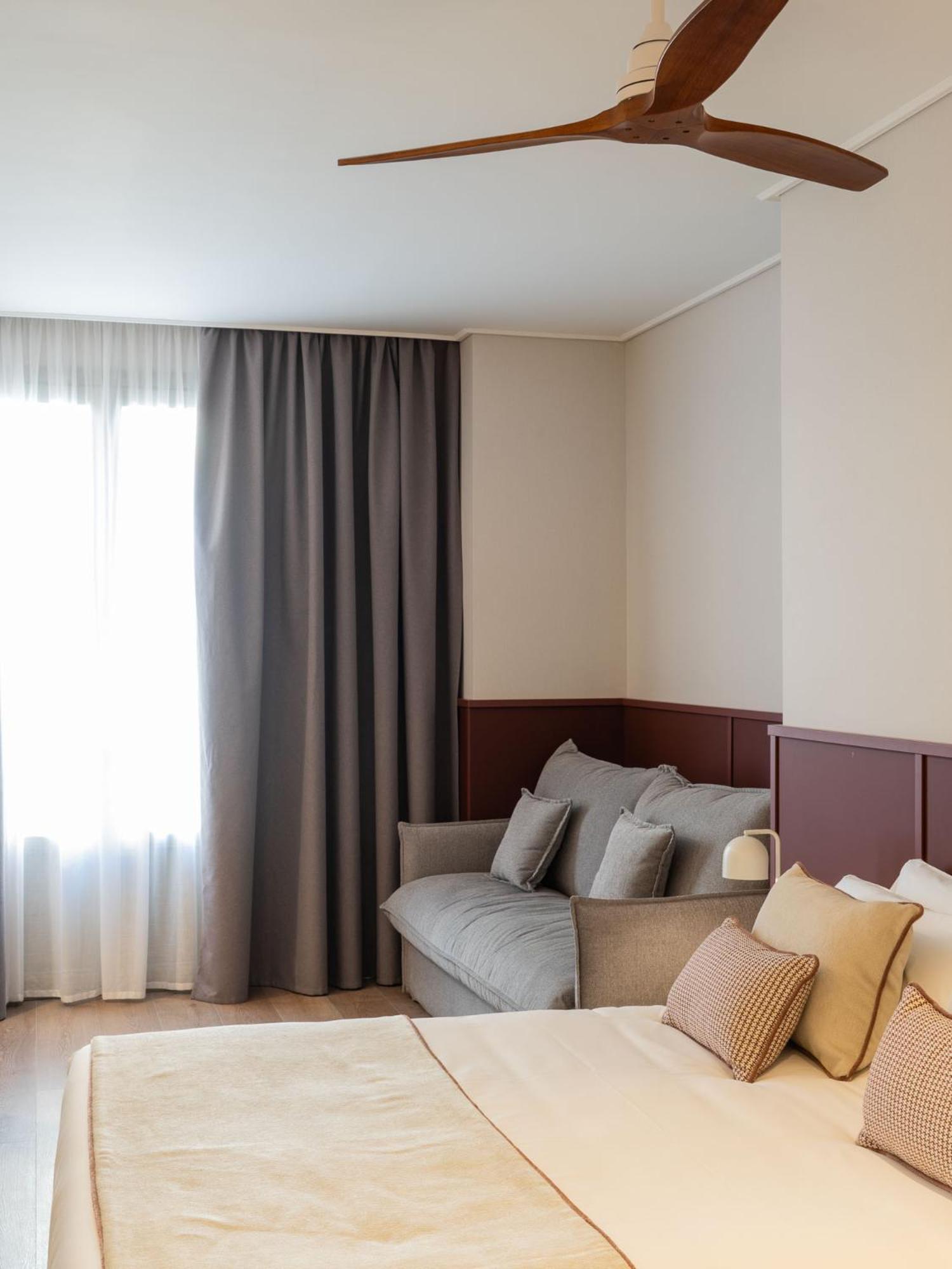 Hotel Well And Come Málaga Eksteriør bilde