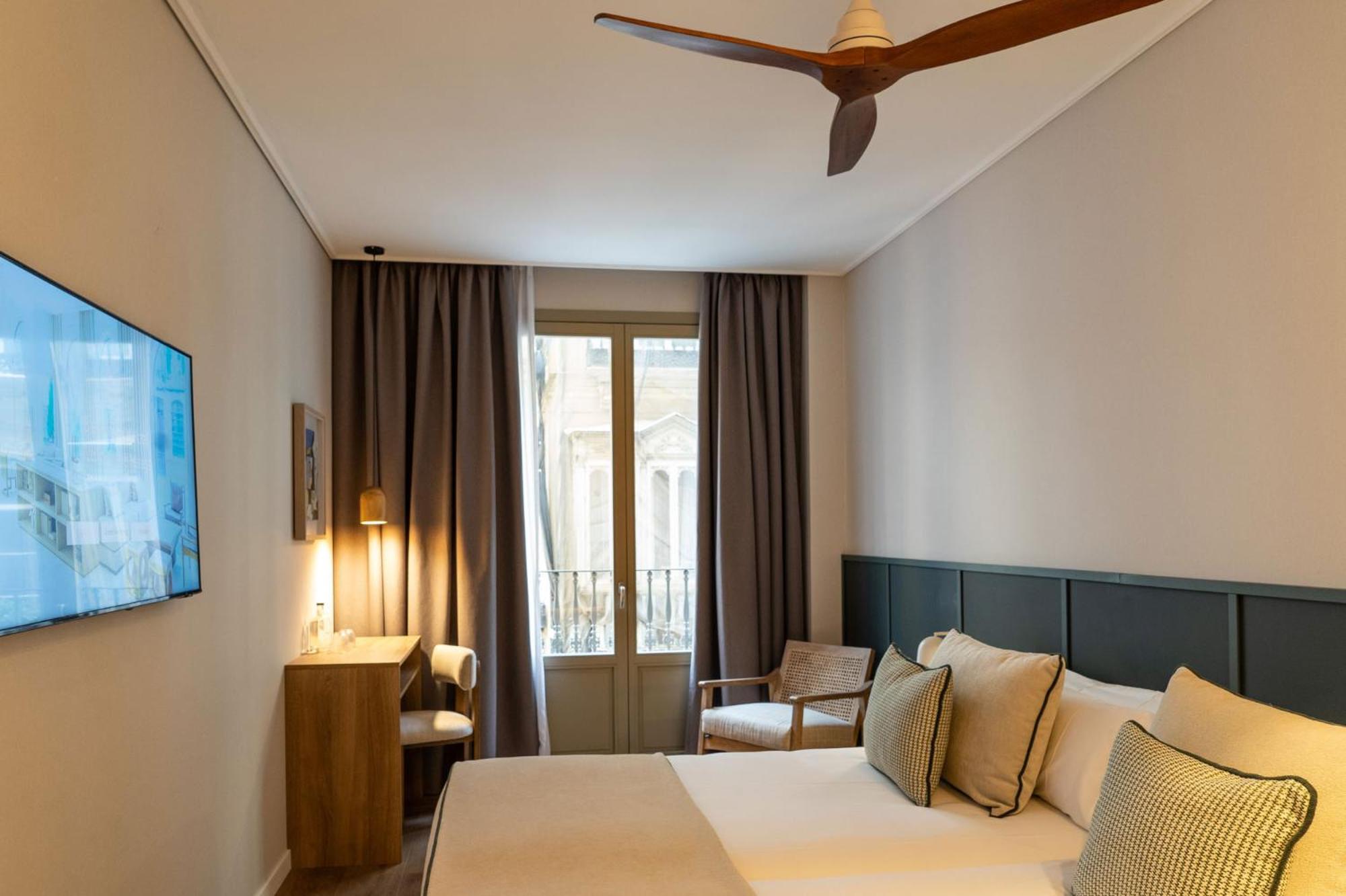 Hotel Well And Come Málaga Eksteriør bilde
