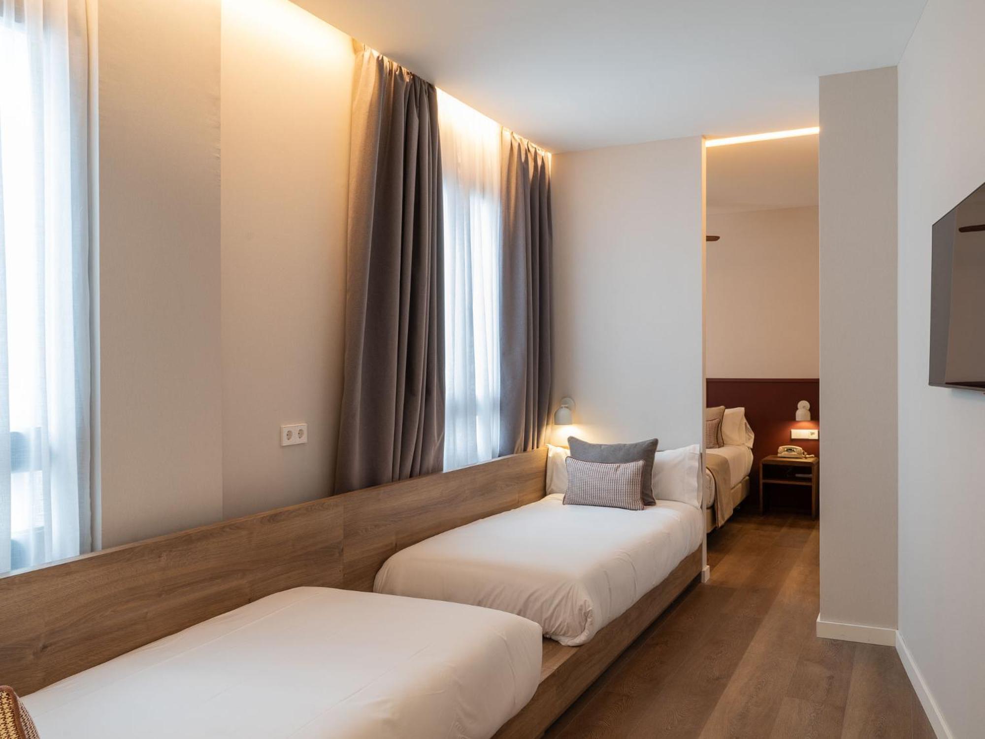 Hotel Well And Come Málaga Rom bilde